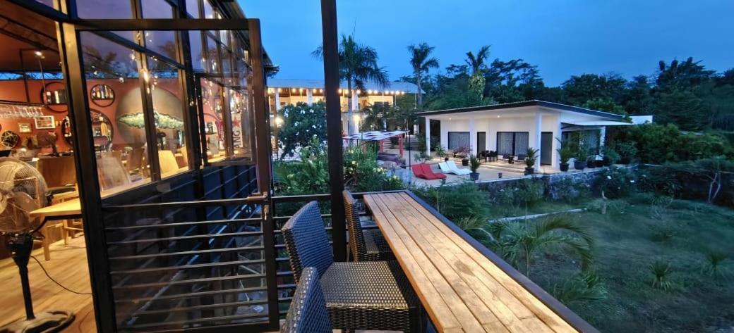 Lucca Resort & Residence Jepara Eksteriør billede